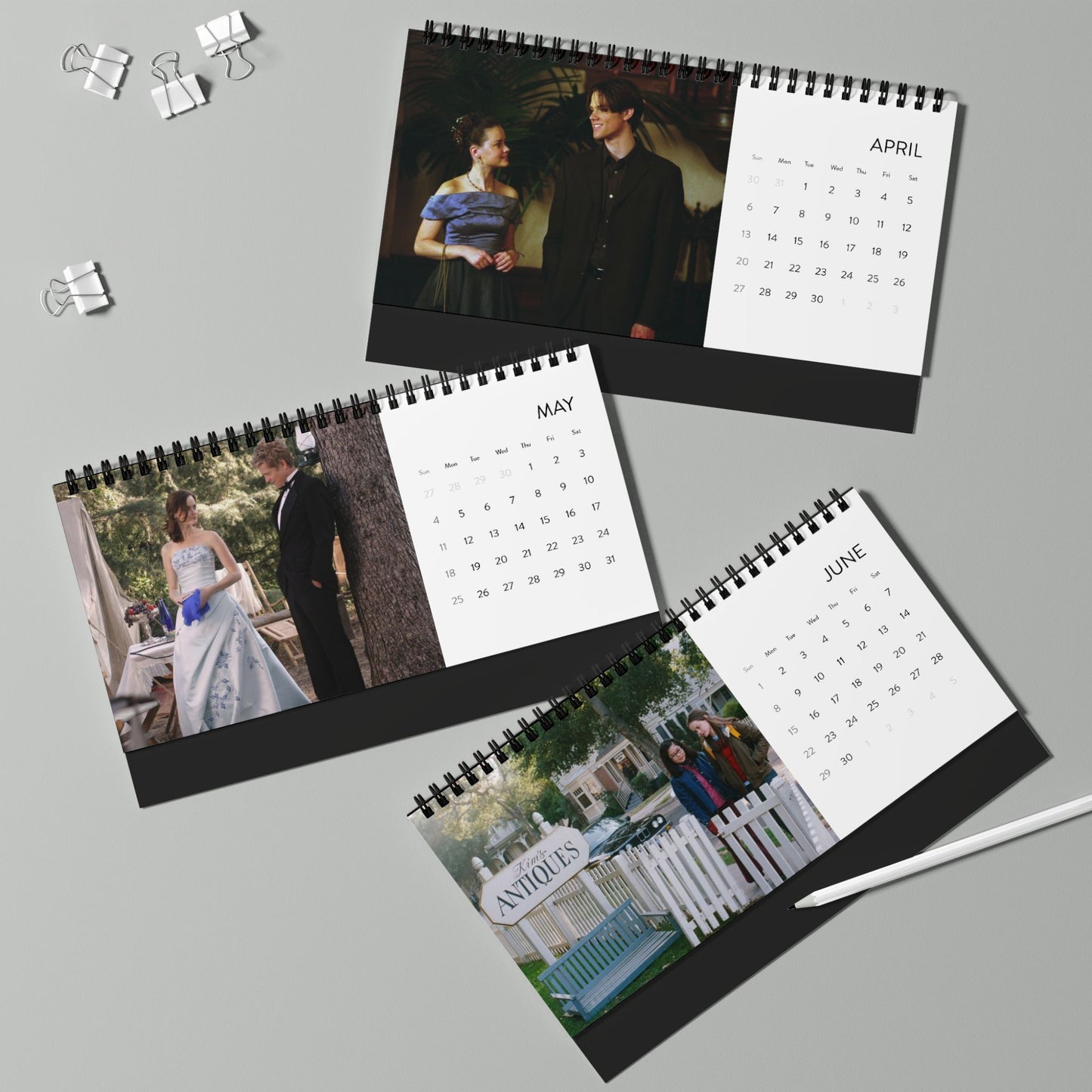 Gilmore Girls Desktop Calendar 2025